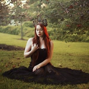 Meet your Posher, April